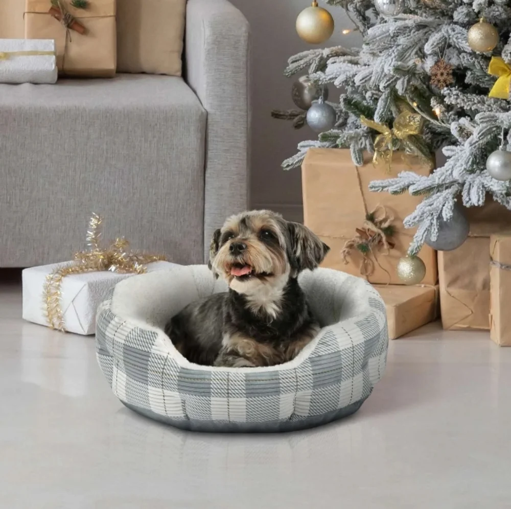 Cozy Plaid Pet Bed